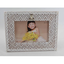 Beautiful Lace Wooden Photo Frame for Home Deco
